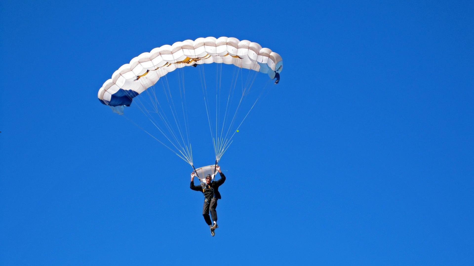 早报聚焦，搅局风暴席卷体育界，传统格局被彻底颠覆！