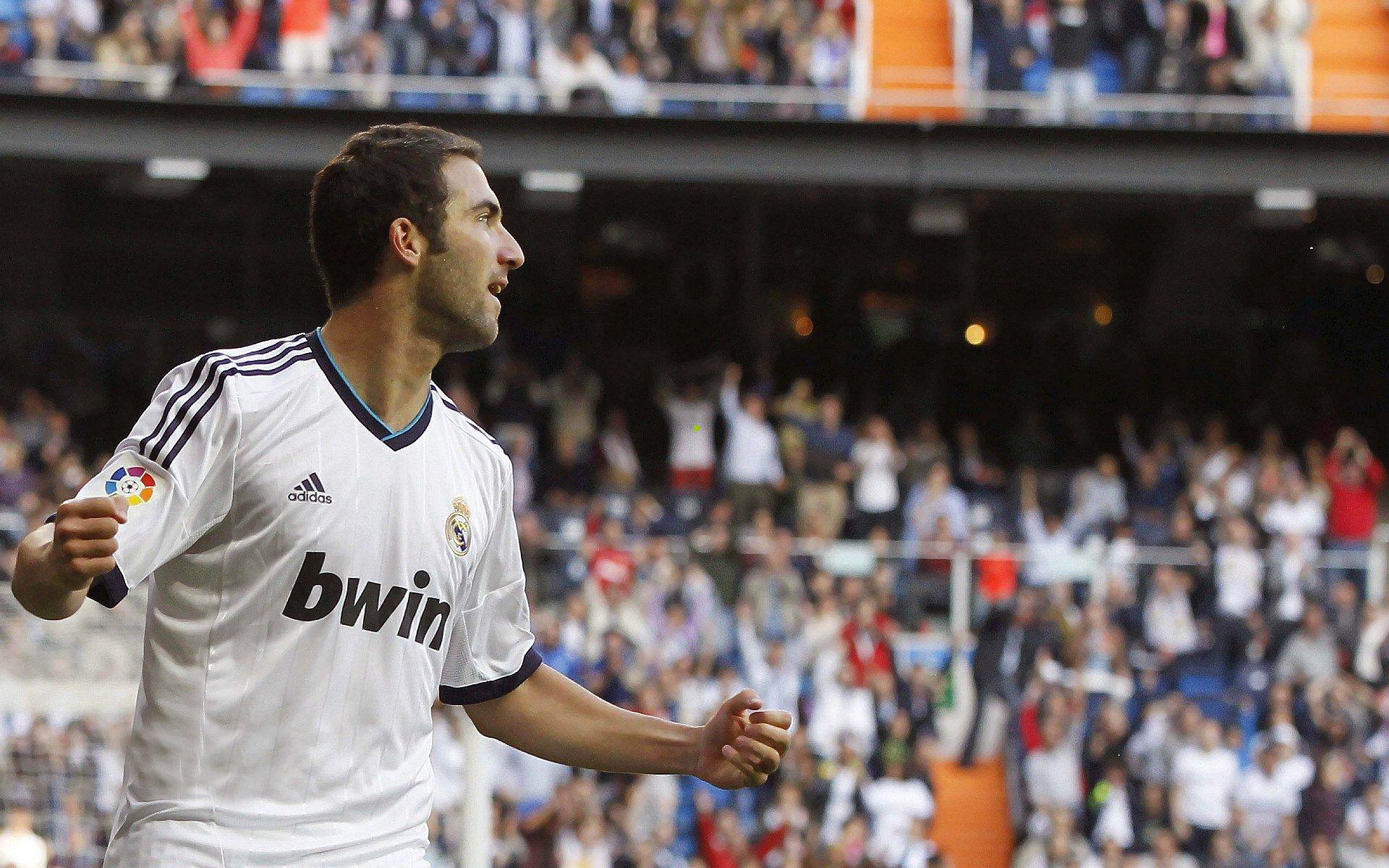 转会中间人全力运作，泽林斯基有望登陆特拉布宗体育